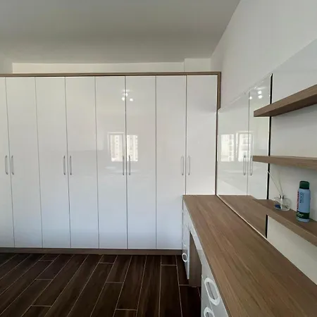 Апартаменты Djonis Шенджин