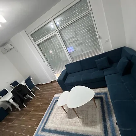 Апартаменты Djonis *